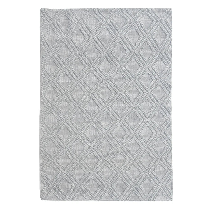 Evora Handwoven PET Gray Diamonds Rug