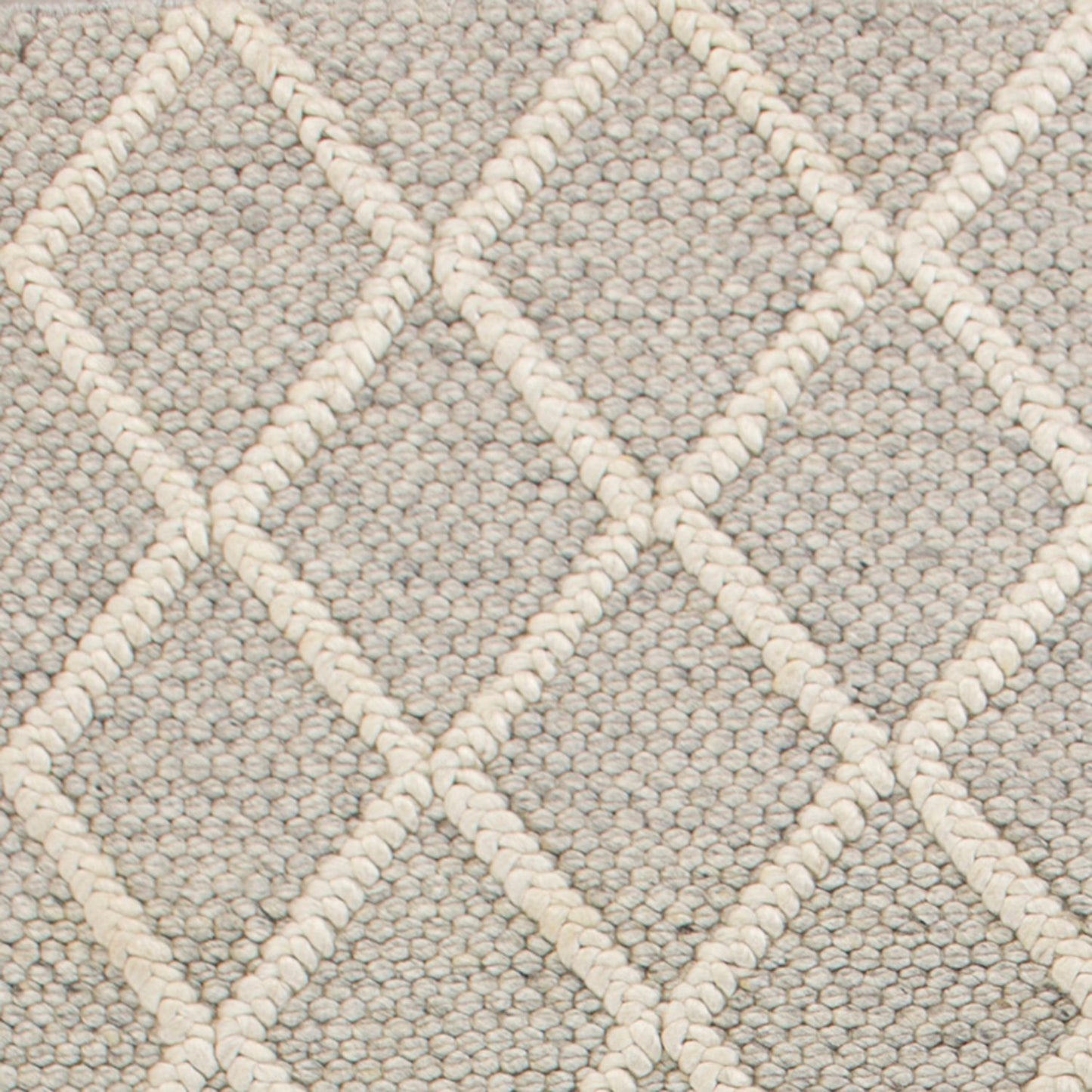 La Paz Pale Gray Diamond Handwoven Wool Rug