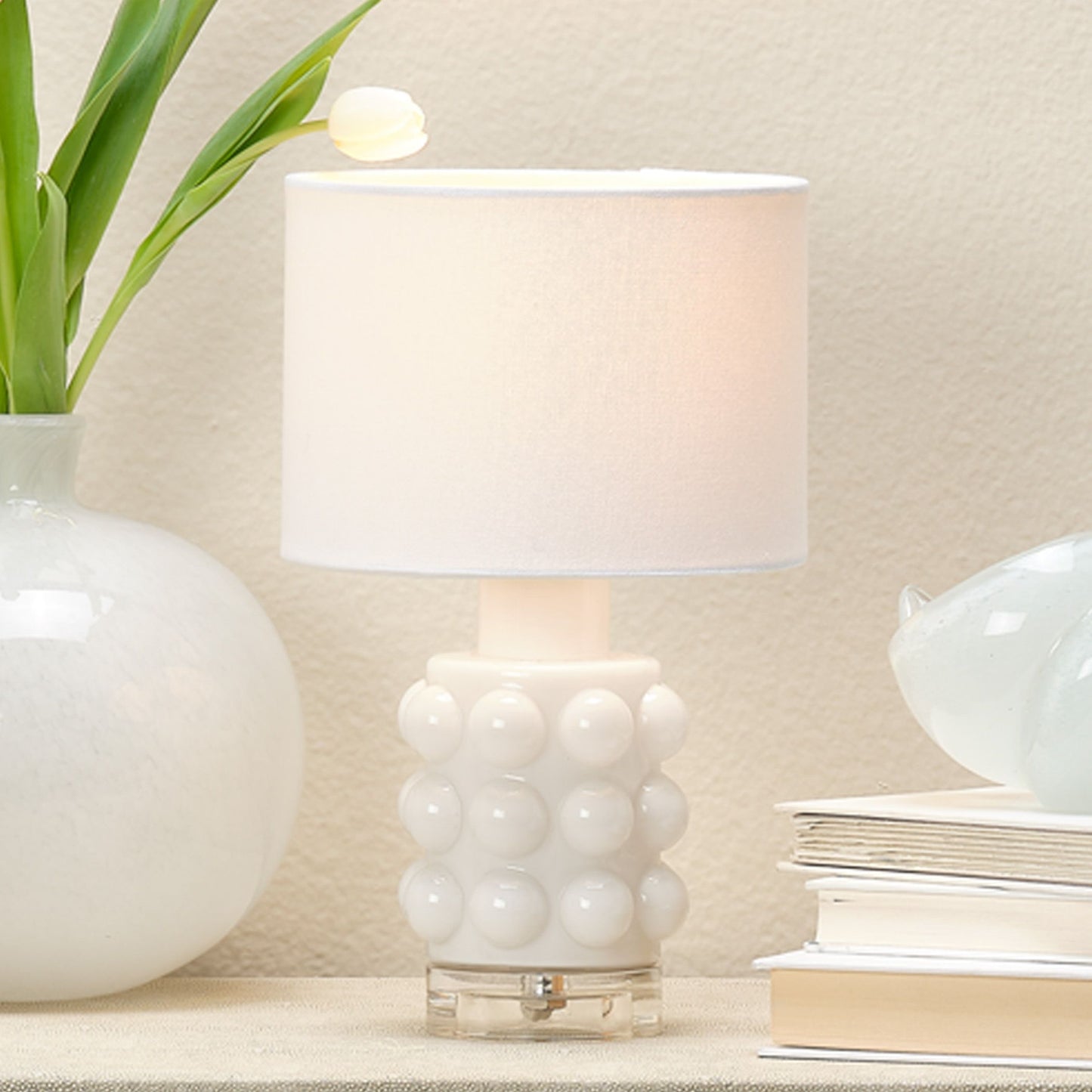 Popped White Blown-Glass Table Lamp